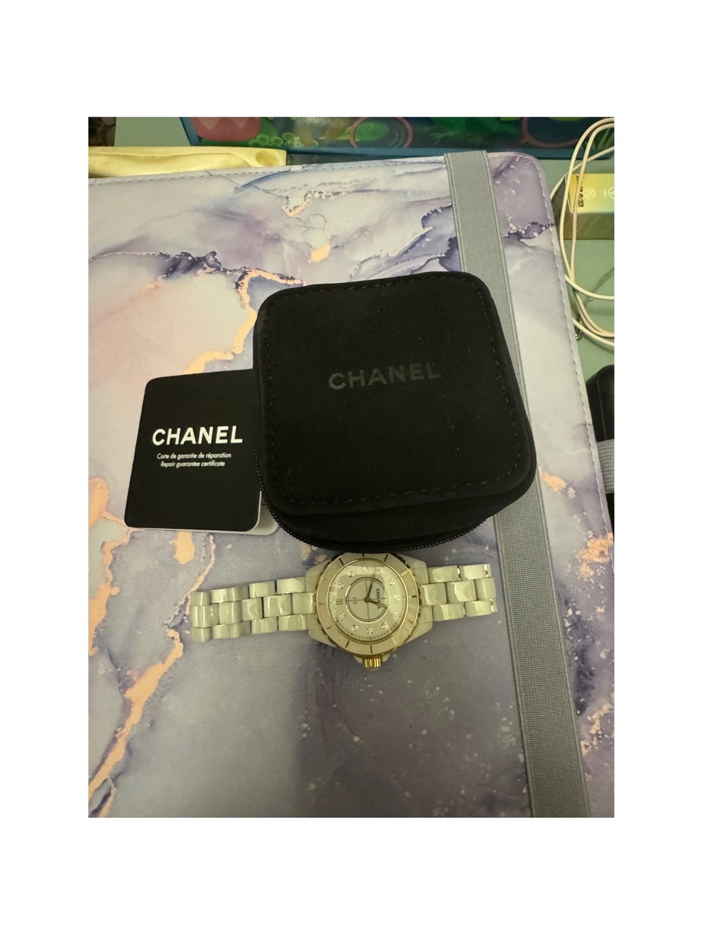Authentic Chanel J12 watch model H2180 - Picture 8 of 9